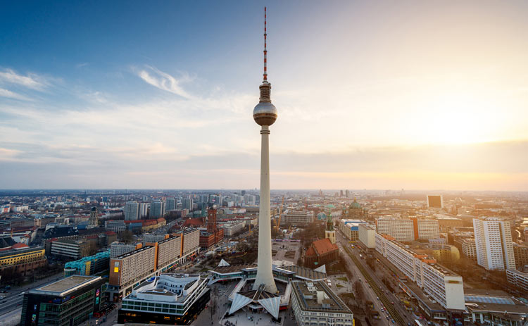 tv tower berlin alexanderplatz